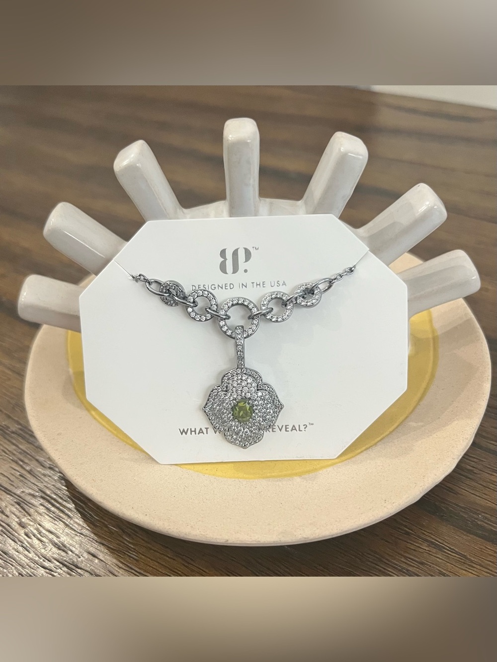 Bomb Party Necklace - Glimmering Euphoria
